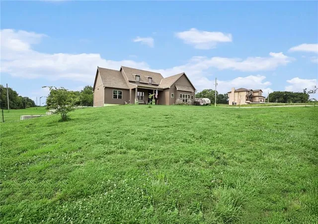 4th image of 26401 E 267Th St, Harrisonville, MO 64701 | MLS# 2625306