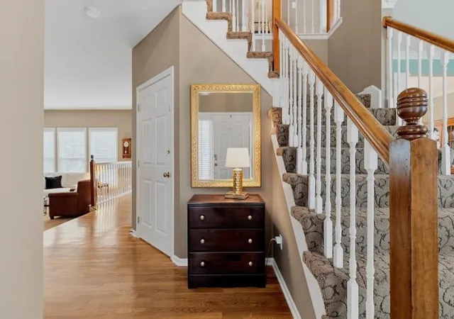 4th image of 8300 W 143Rd Ter, Overland Park, KS 66223 | MLS# 2625327