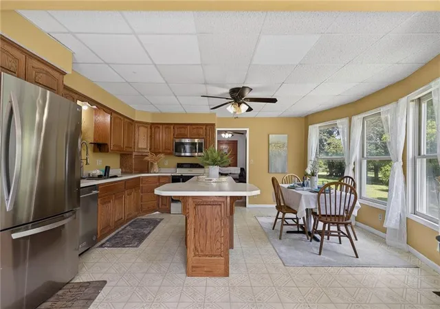 Homes for sale in Oskaloosa, KS | 13151 62Nd St, Oskaloosa, KS 66066 | MLS# 2625333