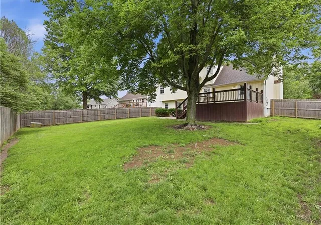 Homes for sale in Blue Springs, MO | 1209 Sw Trail Ridge Dr, Blue Springs, MO 64015 | MLS# 2625337