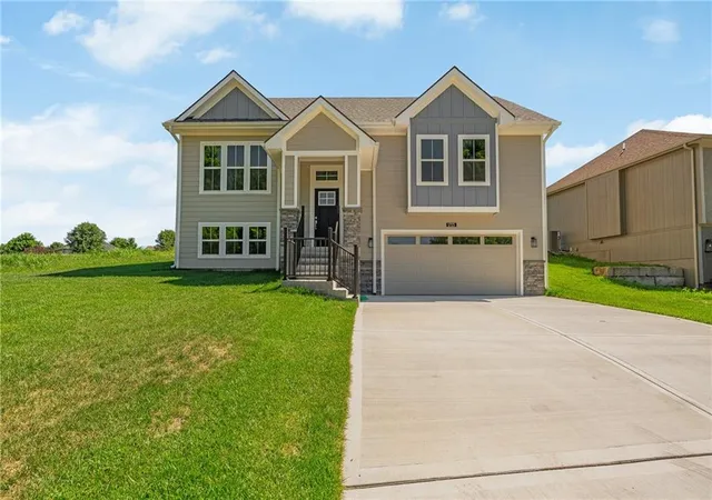2nd image of 1723 92nd Ter N, Kansas City, KS 66112 | MLS# 2625361
