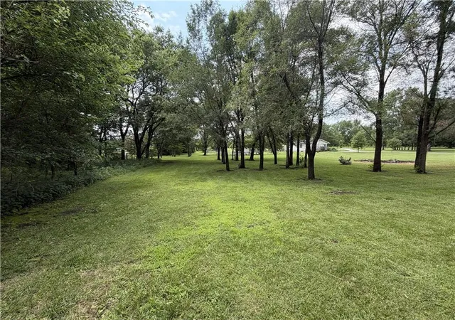 Homes for sale in Paola, KS | 24761 Chiles Rd, Paola, KS 66071 | MLS# 2625371