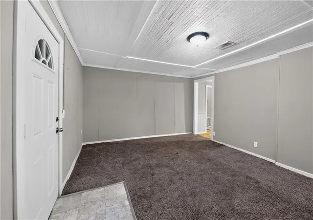 Photo 3 of Single family home for sale at 530 S Willow Ave, Sugar Creek, MO 64053 | MLS# 2625372 | Listing updated on 2026-10-26