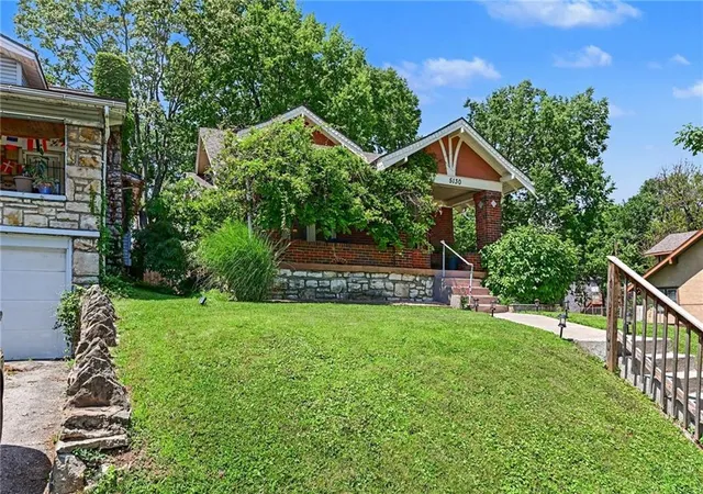 Photo 2 of Single family home for sale at 5130 Brookwood Ave, Kansas City, MO 64110 | MLS# 2625379 | Listing updated on 2026-08-28
