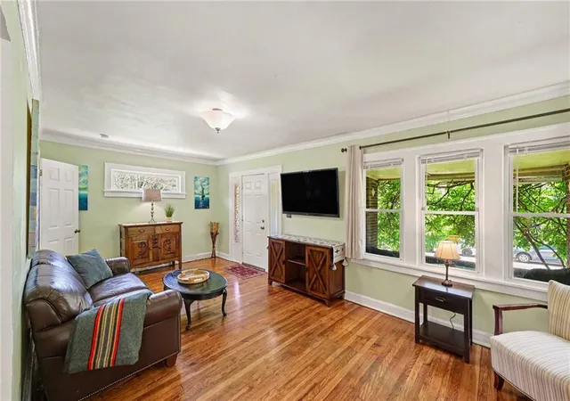 Photo 5 of Single family home for sale at 5130 Brookwood Ave, Kansas City, MO 64110 | MLS# 2625379 | Listing updated on 2026-08-28