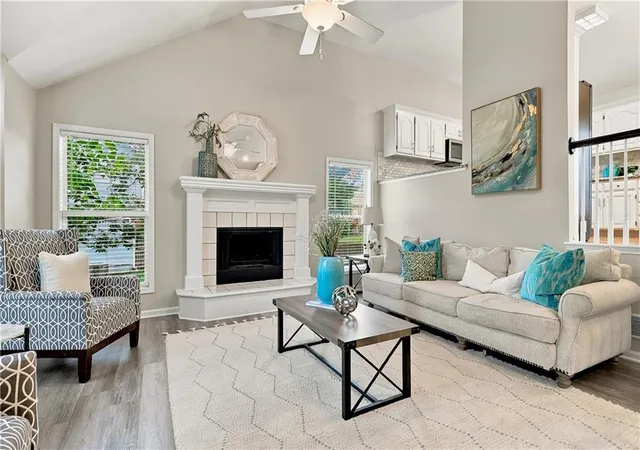 Photo 4 of Single family home for sale at 16412 W 157th Terrace, Olathe, KS 66062 | MLS# 2625383 | Listing updated on 2026-09-27