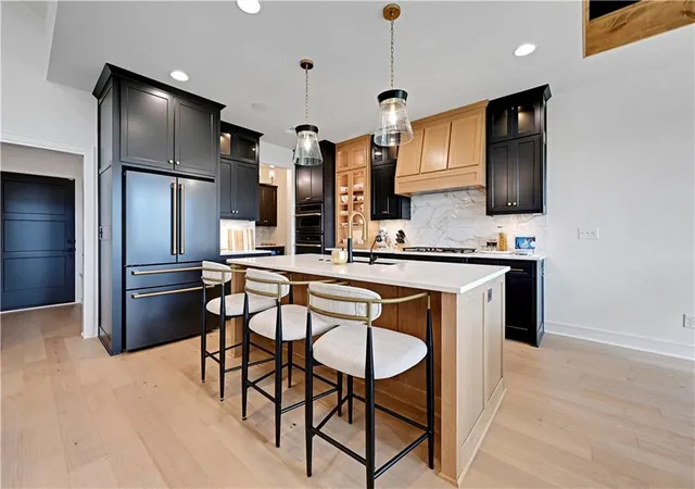 Single family home for sale at 24991 W 98th Place, Lenexa, KS 66227 | MLS# 2625408