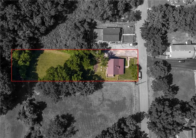 13th image of 2928 N 43rd St, Kansas City, KS 66104 | MLS# 2625423