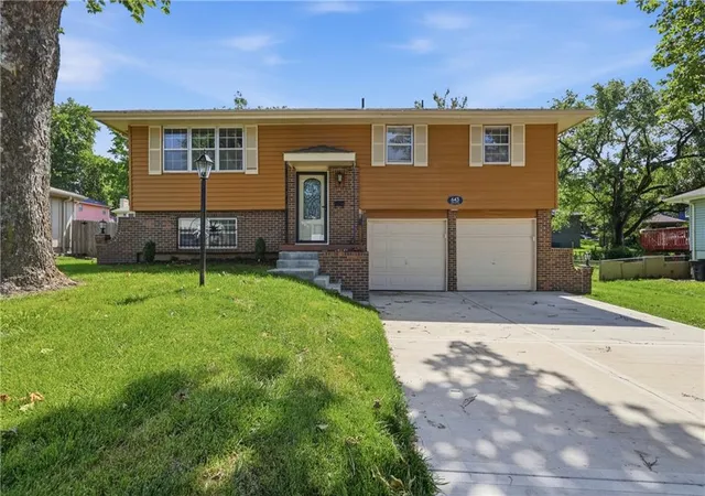 Single family home for sale at 643 N 62nd Terrace, Kansas City, KS 66102 | MLS# 2625429