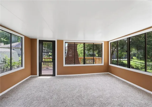 Photo 4 of Single family home for sale at 643 N 62nd Terrace, Kansas City, KS 66102 | MLS# 2625429 | Listing updated on 2026-09-06