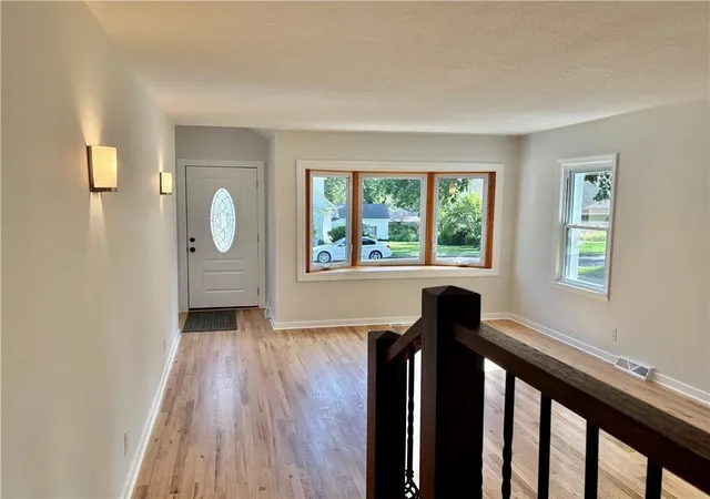 3rd image of 2500 W 47Th Ter, Westwood, KS 66205 | MLS# 2625458