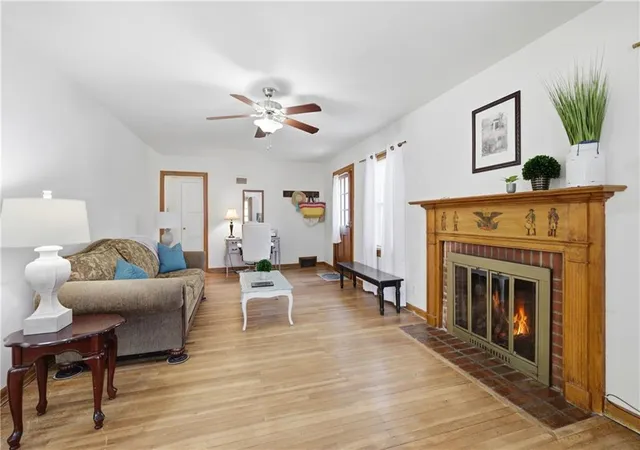 Photo 4 of Single family home for sale at 5341 N Spruce Ave, Kansas City, MO 64119 | MLS# 2625499 | Listing updated on 2026-08-28