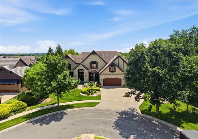 1st image of 12715 W 160 Ter, Overland Park, KS 66221 | MLS# 2625503