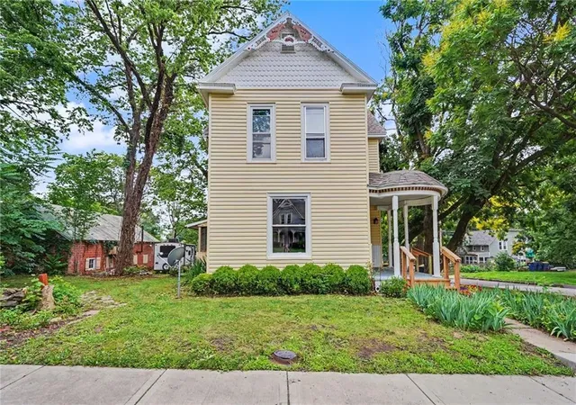 Photo 3 of Sale Pending at 803 Church St, Eudora, KS 66025 | MLS# 2625507 | Listing updated on 2026-09-10