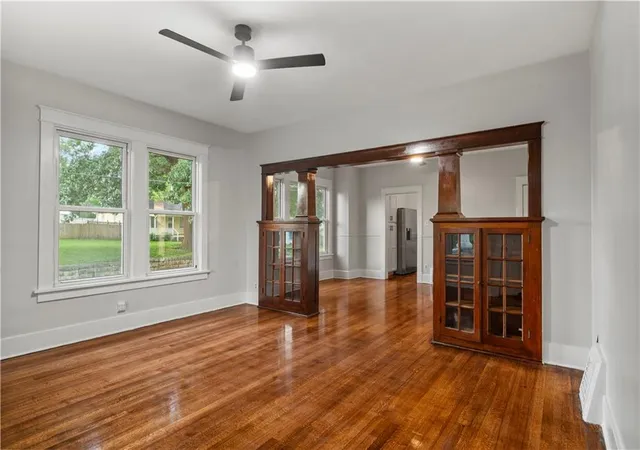 3rd image of 901 9Th Ave, Leavenworth, KS 66048 | MLS# 2625541