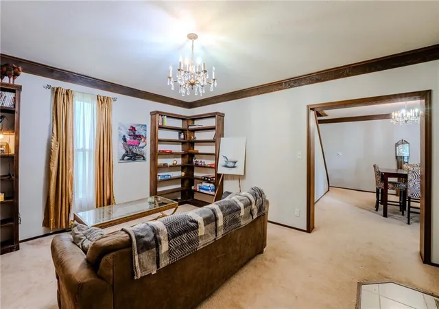 Photo 3 of Single family home for sale at 709 S Lincoln Ave, Chanute, KS 66720 | MLS# 2625545 | Listing updated on 2026-09-21