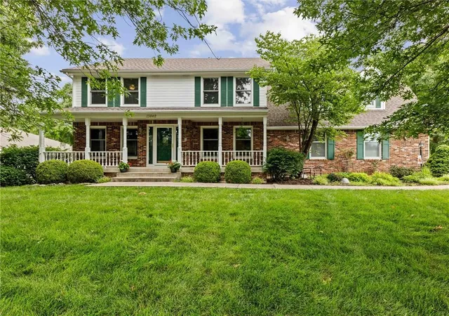 1st image of 13842 Harbor Dr, Bonner Springs, KS 66012 | MLS# 2625551