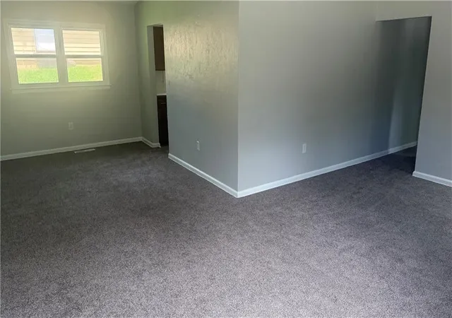 5th image of 809 Anderson St, Warrensburg, MO 64093 | MLS# 2625597
