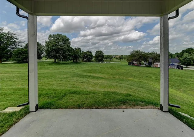 Photo 3 of Single family home for sale at 6400 NW 98th Street, Kansas City, MO 64154 | MLS# 2625598 | Listing updated on 2026-08-31