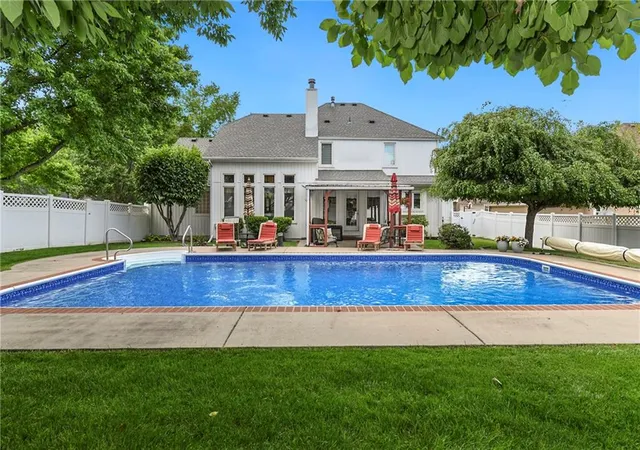 Single family home for sale at 3912 Manhattan Ave, Blue Springs, MO 64015 | MLS# 2625629