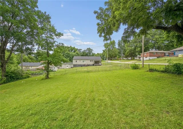 23rd image of 4801 Ne 46th Ter, Kansas City, MO 64117 | MLS# 2625663