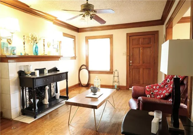 Homes for sale in Kansas City, KS | 443 N 19Th St, Kansas City, KS 66102 | MLS# 2625706