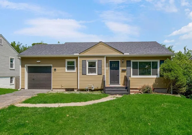 Photo 1 of Sale Pending at 4921 Briar St, Roeland Park, KS 66205 | MLS# 2625727 | Listing updated on 2026-09-04