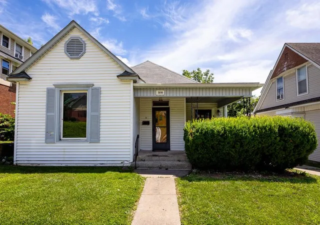 Homes for sale in St Joseph, MO | 3010 Felix St, St Joseph, MO 64501 | MLS# 2625755