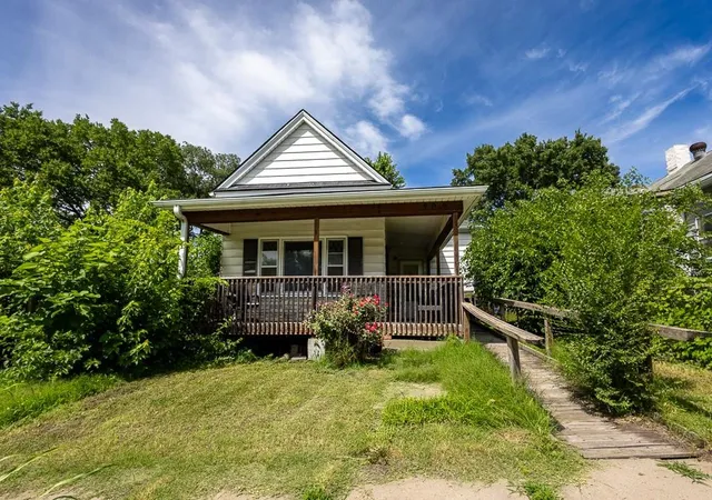 Homes for sale in Saint Joseph, MO | 209 W Nebraska Ave, Saint Joseph, MO 64504 | MLS# 2625759