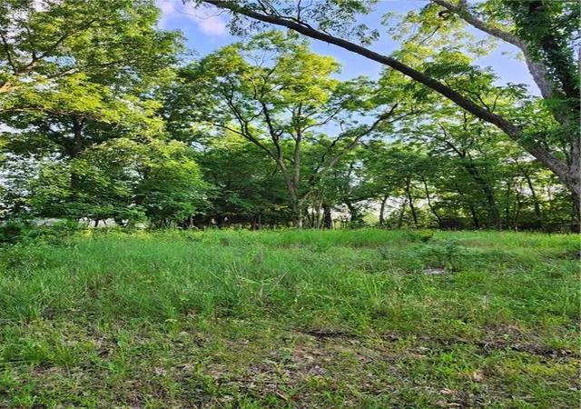 4th image of 18 Sunset Cir, La Cygne, KS 66040 | MLS# 2625774
