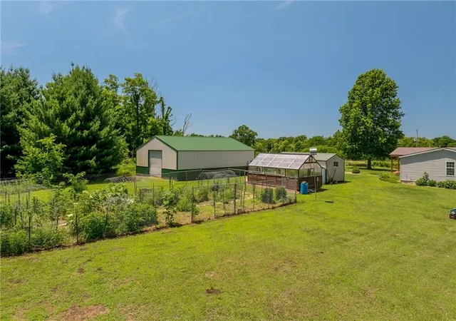 Homes for sale in Windsor, MO | 1316 965P Rd, Windsor, MO 65360 | MLS# 2625778