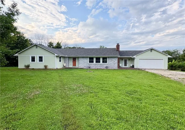 Homes for sale in Adrian, MO | 6130 Nw State Route Ff N/a, Adrian, MO 64720 | MLS# 2625799