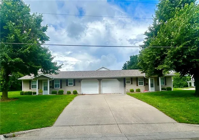 Homes for sale in Maryville, MO | 422 424 Mattie St, Maryville, MO 64468 | MLS# 2625809
