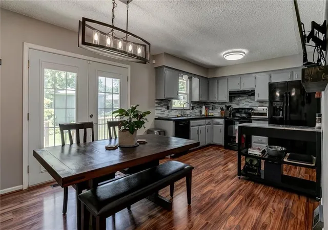 Photo 4 of Single Family Residence at 7021 NW Wheaton Ave, Kansas City, MO 64152 | MLS# 2625814 |  | Sold on 2026-08-05