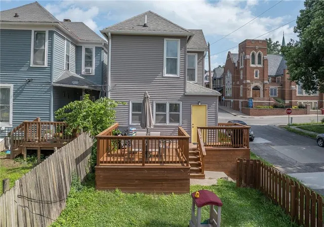 Photo 1 of Single family home for sale at 2024 Jules St, Saint Joseph, MO 64501 | MLS# 2625830 | Listing updated on 2026-09-21