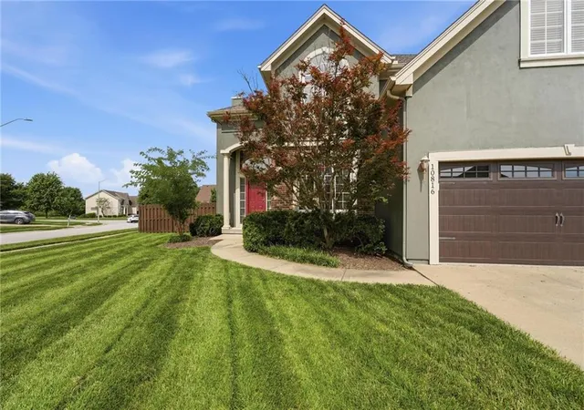 3rd image of 10816 Nw Mattox Ct, Kansas City, MO 64154 | MLS# 2625839