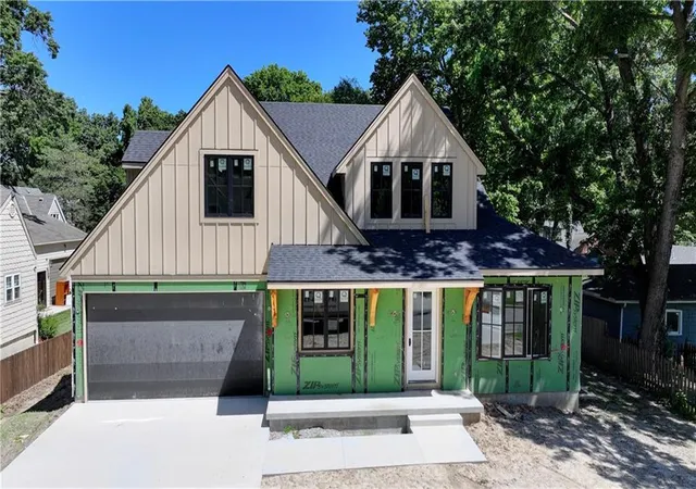 1st image of 2710 W 49th St, Westwood, KS 66205 | MLS# 2625848