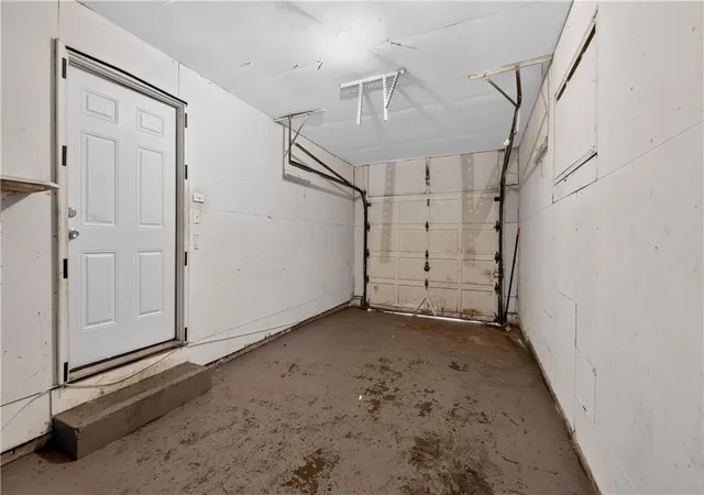 Photo 33 of Single family home for sale at 11417 Sycamore Ter, Kansas City, MO 64134 | MLS# 2625900 | Listing updated on 2026-09-04