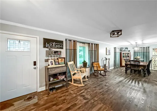 Homes for sale in Higginsville, MO | 500 W 33Rd St, Higginsville, MO 64037 | MLS# 2625937