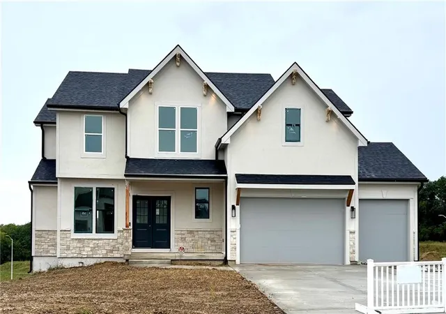Photo 1 of Single family home for sale at 8300 Nw 90th Street, Kansas City, MO 64153 | MLS# 2625964 | Listing updated on 2026-10-04