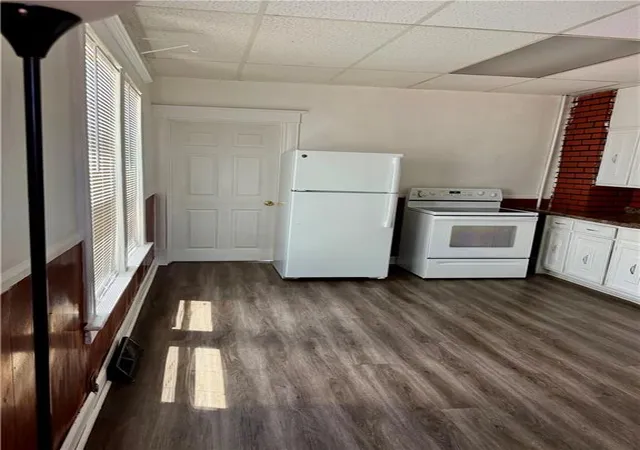 Photo 3 of Single family home for sale at 839 S 22nd Street, Saint Joseph, MO 64507 | MLS# 2626022 | Listing updated on 2026-08-20