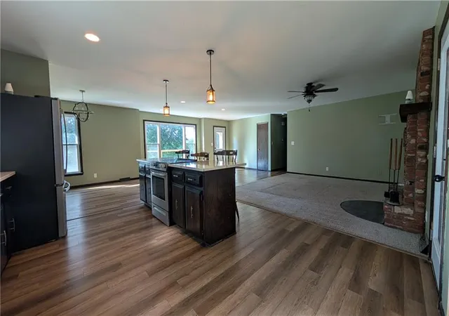 5th image of 1228 Town And Country Ln, Plattsburg, MO 64477 | MLS# 2626024