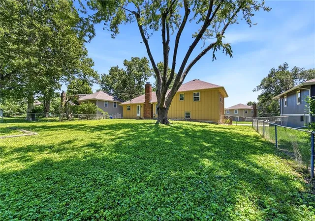 Homes for sale in Grandview, MO | 7408 E 127th Pl, Grandview, MO 64030 | MLS# 2626035