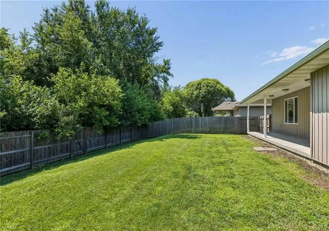 Homes for sale in Peculiar, MO | 21809 Lombardo Ln, Peculiar, MO 64078 | MLS# 2626051