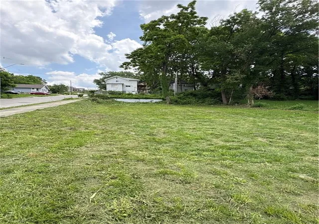 Photo 1 of Land for sale at 4201 Park Ave, Kansas City, MO 64130 | MLS# 2626069 | Listing updated on 2026-08-28