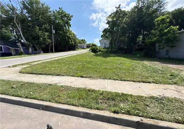 Photo 2 of Land for sale at 4201 Park Ave, Kansas City, MO 64130 | MLS# 2626069 | Listing updated on 2026-08-28