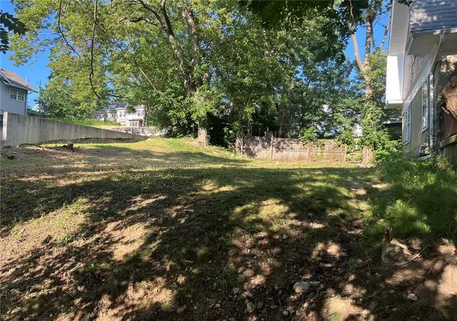 Photo 2 of Land for sale at 4235 Charlotte St, Kansas City, MO 64110 | MLS# 2626072 | Listing updated on 2026-07-29