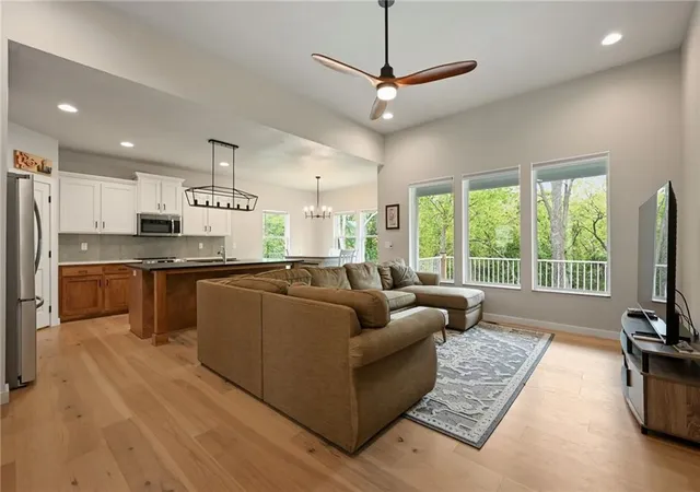 Photo 3 of Sale Pending at 801 Colonial Dr, Pleasant Hill, MO 64080 | MLS# 2626093 | Listing updated on 2026-10-04