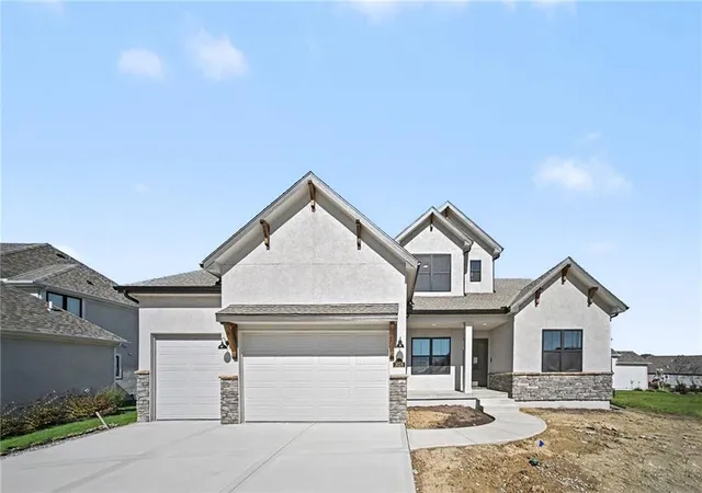 Photo 1 of Single family home for sale at 3024 Ne 102nd Street, Kansas City, MO 64155 | MLS# 2626094 | Listing updated on 2026-10-06