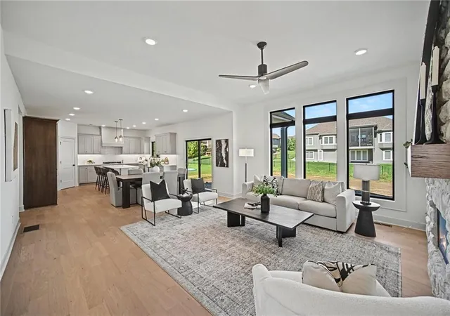 Photo 3 of Single family home for sale at 3024 NE 102nd Street, Kansas City, MO 64155 | MLS# 2626094 | Listing updated on 2026-10-19
